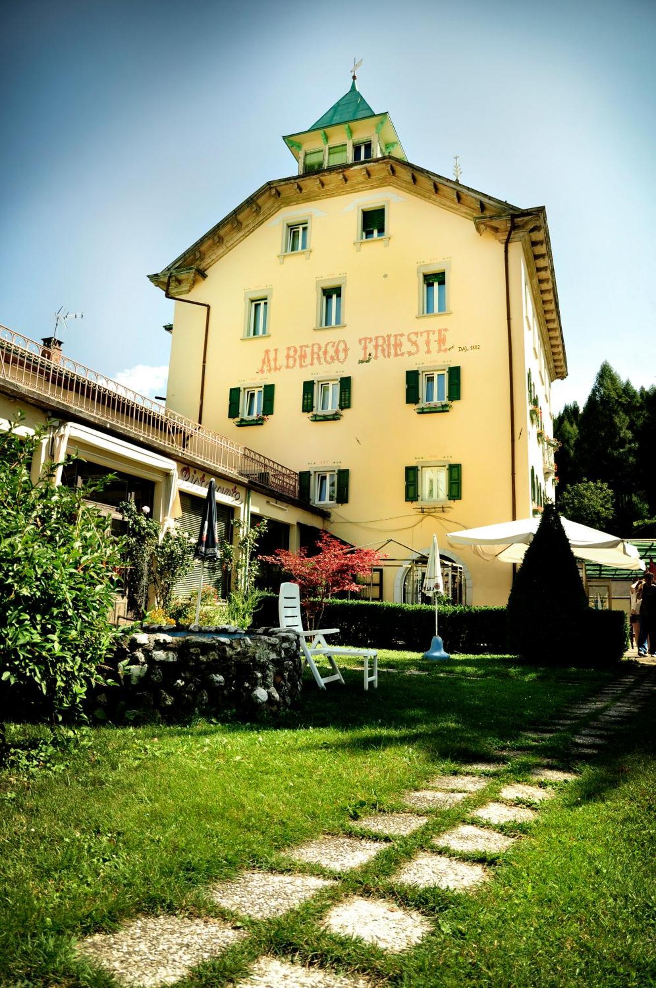 Albergo Trieste Lorenzago Di Cadore Екстер'єр фото